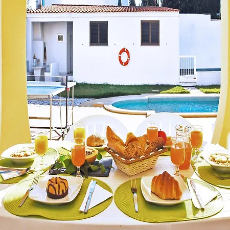 Villa In Algarve Near Sandy Beaches Villa Albufeira