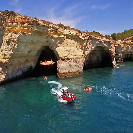 Villa Villa In Algarve Near Sandy Beaches